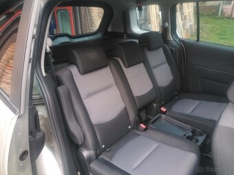 Mazda 5 MPV 2007 - 8