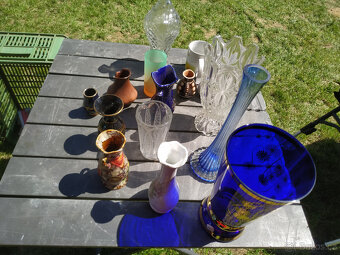 skleničky hrníčky,vázičky a ostatní - 8