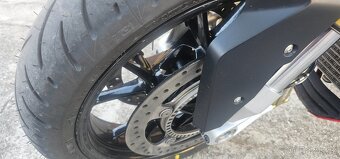 Bmw s1000r - 8