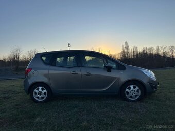 Opel Meriva 1.4 i 74 kw r.v. 2012 - 8