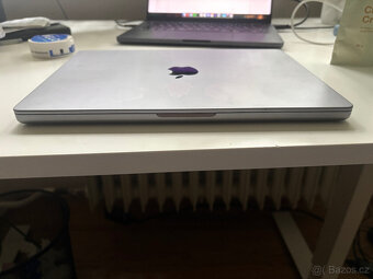 MacBook Pro 14" M1 Pro 2021 Vesmírně šedý - 8