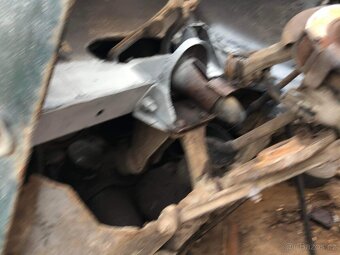 Lada Niva 1.7i 4x4 - 8