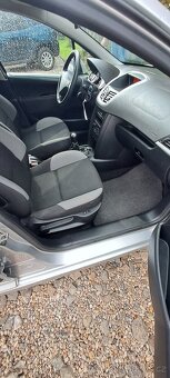 Peugeot 207 1.4i 54kW 5dveri KLIMA - 8