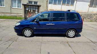 peugeot 807 7 mistny ( krasny stav ) - 8