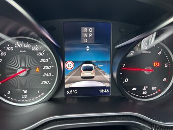 Mercedes Benz V 300 d 4matic - 8