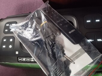 Reproduktory bloutooch - 8