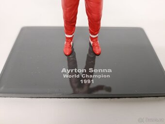 Figurky 1:18,Hemilton -Ferrari Test, Senna - 8