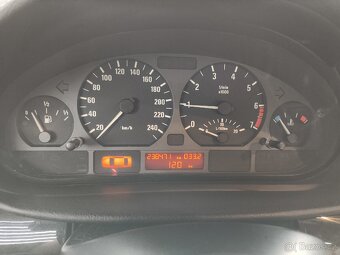 BMW 325i e46 cabrio Manuál - 8