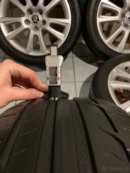 Alu kola Škoda R17 5X112 LETNÍ PNEU 225/45 R17 ZENITH - 8