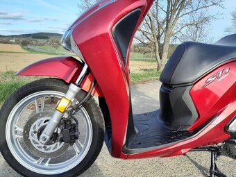 Honda SH 125i ABS - 8