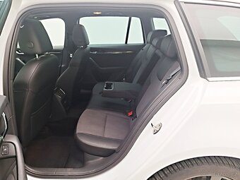 ŠKODA Octavia kombi, 1.5 TSi (110 kW), r.v. 2020, LED, tažné - 8
