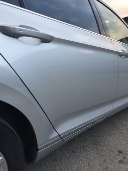 VW PASSAT B8 GTE 1.4 TSI HYBRIDE 218 KONÍ DSG  ROK  2021 - 8