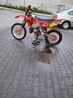 KTM 250 - 8