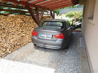 BMW F25 a E90 - 8