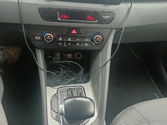 Kia Niro 1,6 hybrid - 8