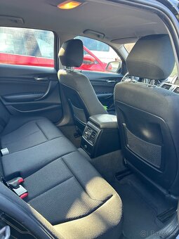 BMW 118i Benzín - 8