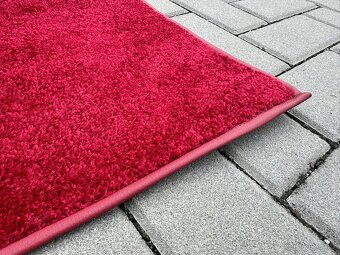 Volha Gaz 24, nové koberce - 8