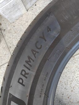 Prodám zánovní letní pneu 215/65/17 Michelin Primacy 4 103V - 8