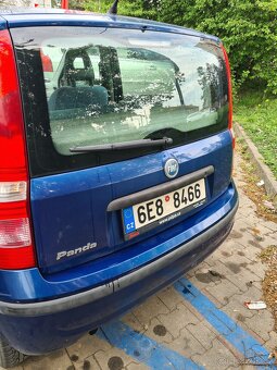 Fiat Panda modrá 2005 - 8