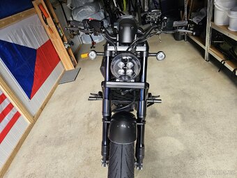Honda rebel 1100 - 8