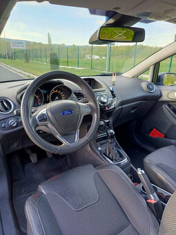 FORD FIESTA MK7 FACELIFT 2013 - 8
