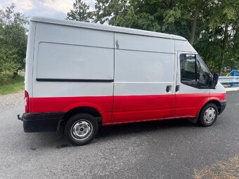 Ford Transit 2.2 TDCi 300L dodávka, 3 místa. 2008 - 8