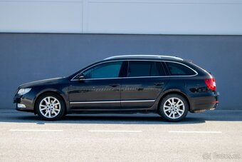Škoda Superb Combi 2.0 TDI CR 140k Elegance DSG - 8