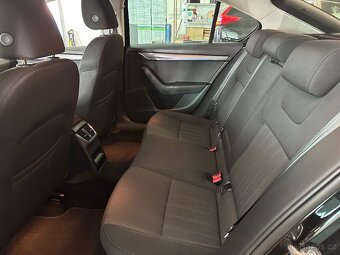 ŠKODA OCTAVIA III 2.0TDI 110KW DSG TAŽNÉ LED KESSY VYHŘ.SKLO - 8
