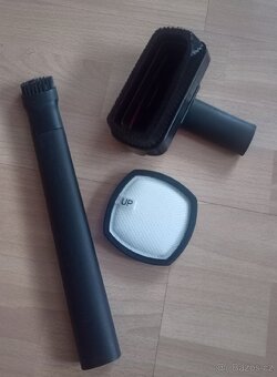 Tyčový vysavač - 8