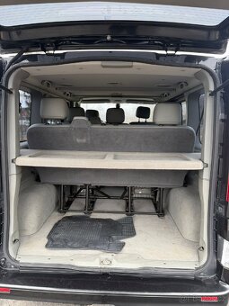 Renault Trafic 2.0 dCi 84 kW | Manuál | 7 míst | 2007 - 8