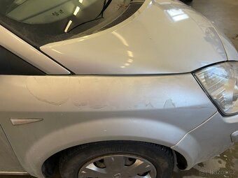 Renault Megane Scenic - 8