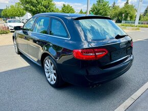 AUDI A4 Avant B8 2.0 TDI S-Line 130kW alcantara - 8