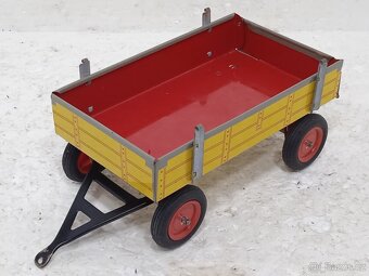 Vlečka pro traktor na klíček KDN Retro hračka - 8