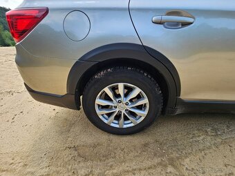 PRODÁM SUBARU OUTBACK 2.5 - 8