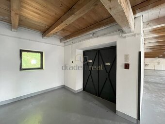 Pronájem skladových prostor 500 m2 - U Dolního Skrýchova u J - 8