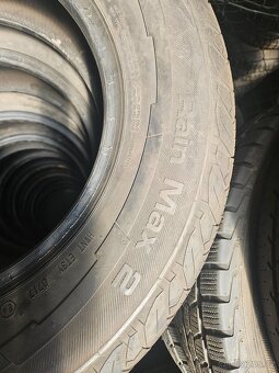215/70R15C 109/107R Uniroyal Rain Max 2 - 8