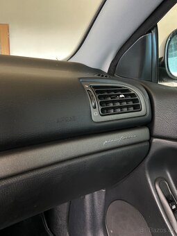 Peugeot 406 Coupe V6 - 8