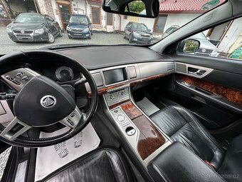 Jaguar XF 3.0 v6 Top stav - 8