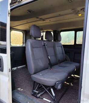 Peugeot Boxer 9 míst - 8