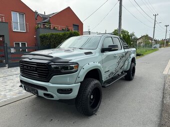 DODGE RAM HEMI ROUGH COUNTRY MINT LPG - 8