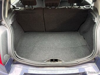 Renault Megane 1.4i - 2004 - najeto 159tis - 8