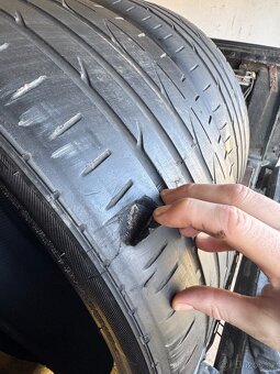 2x Bridgestone Potenza 255/35/R19 - 8