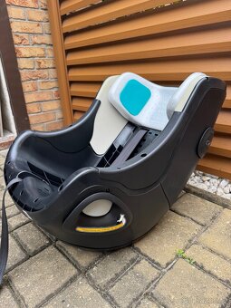 Autosedačka Joie i-Harbour signature a izofix základna - 8