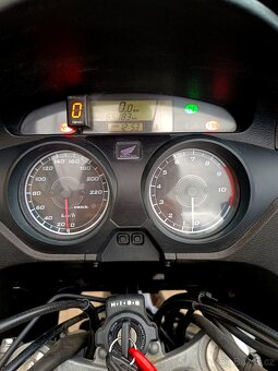 Honda Varadero XL1000 - 8