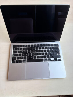 MacBook Air M2 - 8