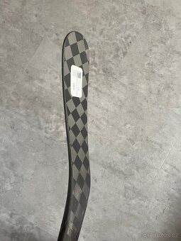 Hokejka Bauer Twitch P92 / 70 Flex levá - 8