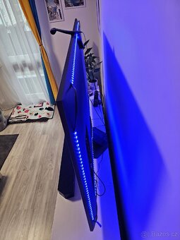 Televize Samsung QE65Q80C 65 palců - 8