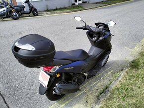 Yamaha NMAX 155 - 8
