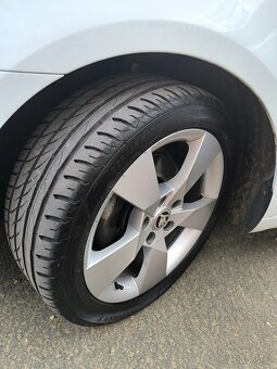 Škoda Octavia 2.0tdi - 8