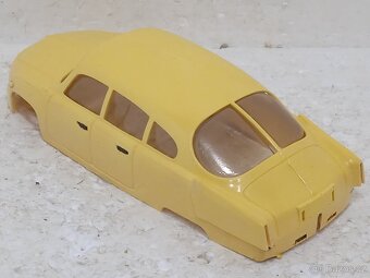 Tatra 603 Ites - Retro hračka - Auto bowden - 8